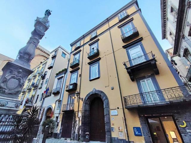 Appartamento in vendita a Napoli NA