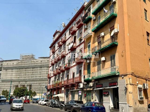 Appartamento in vendita a Napoli NA