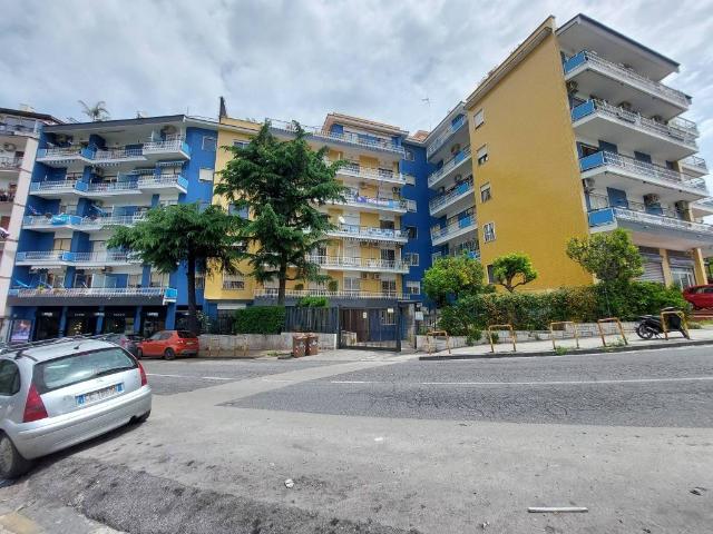 Appartamento in vendita a Napoli NA