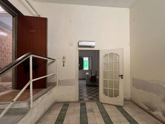 Appartamento in vendita a Napoli NA