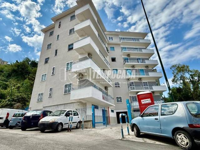 Appartamento in vendita a Napoli NA