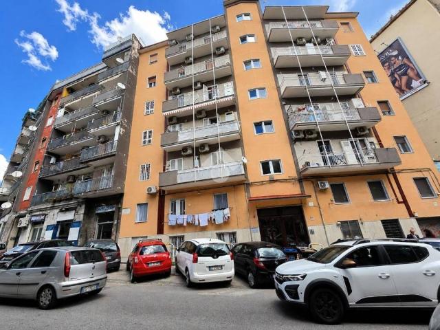 Appartamento in vendita a Napoli NA