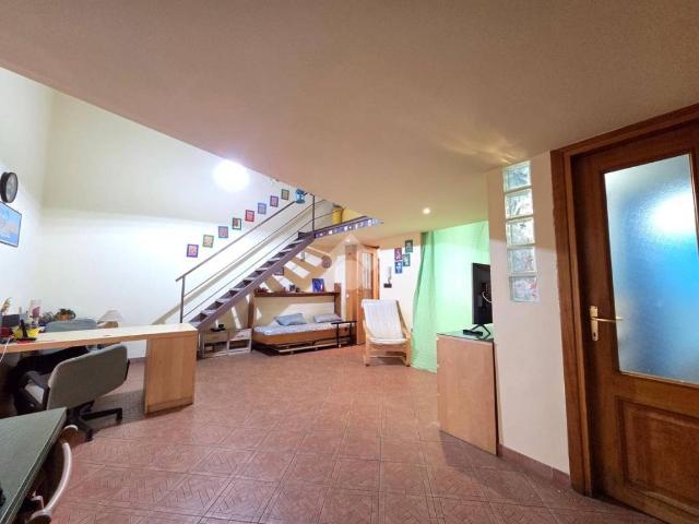 Appartamento in vendita a Napoli NA