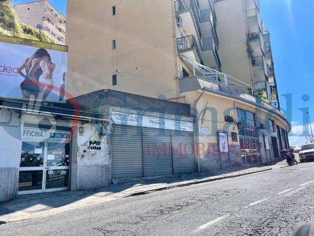 Appartamento in vendita a Napoli NA