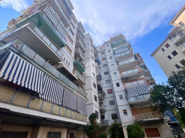 Appartamento in vendita a Napoli NA