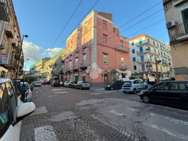Appartamento in vendita a Napoli NA