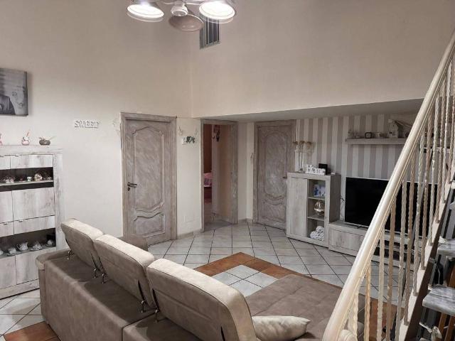 Appartamento in vendita a Napoli NA