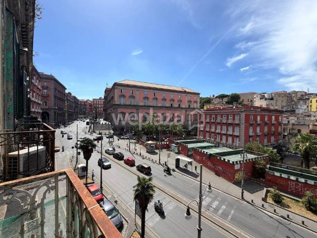 Appartamento in vendita a Napoli NA