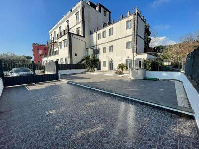Appartamento in vendita a Napoli NA