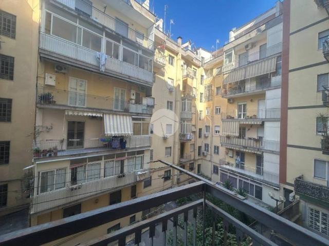 Appartamento in vendita a Napoli NA