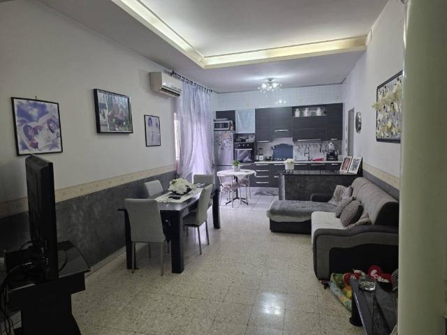 Appartamento in vendita a Napoli NA
