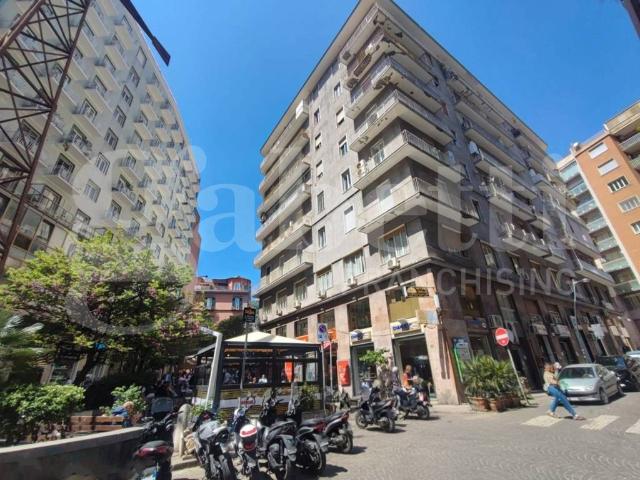 Appartamento in vendita a Napoli NA