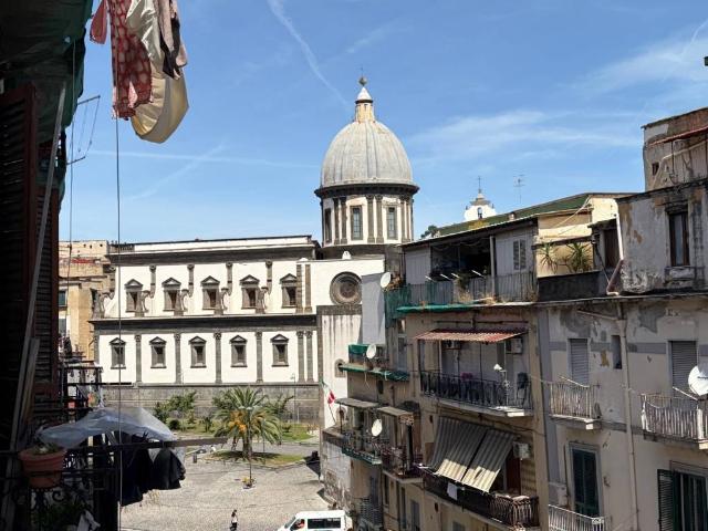 Appartamento in vendita a Napoli NA