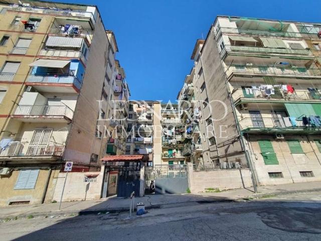 Appartamento in vendita a Napoli NA