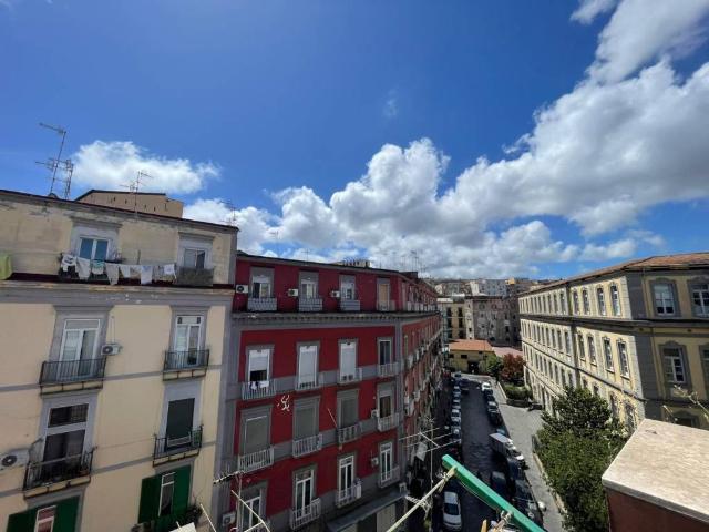Appartamento in vendita a Napoli NA