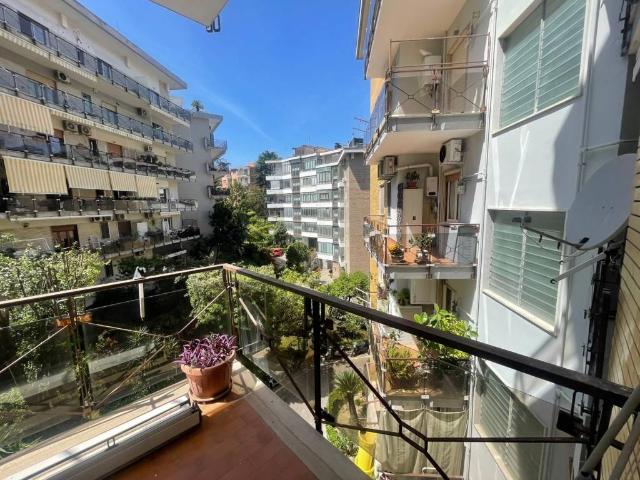 Appartamento in vendita a Napoli NA