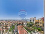 Appartamento in vendita a Napoli NA