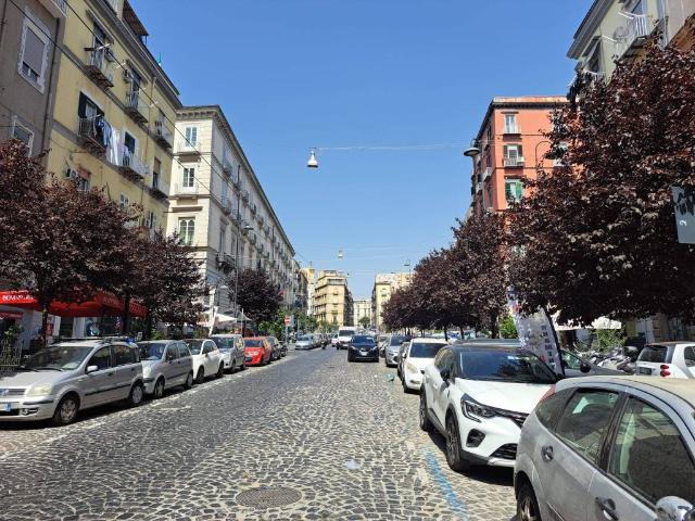 Appartamento in vendita a Napoli NA
