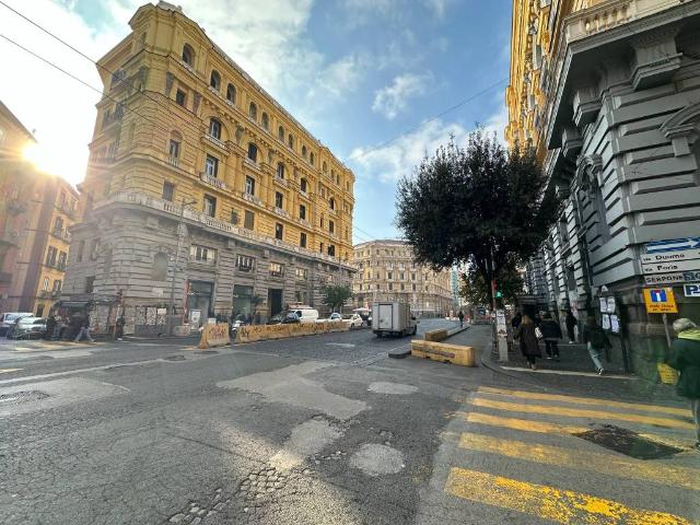 Appartamento in vendita a Napoli NA