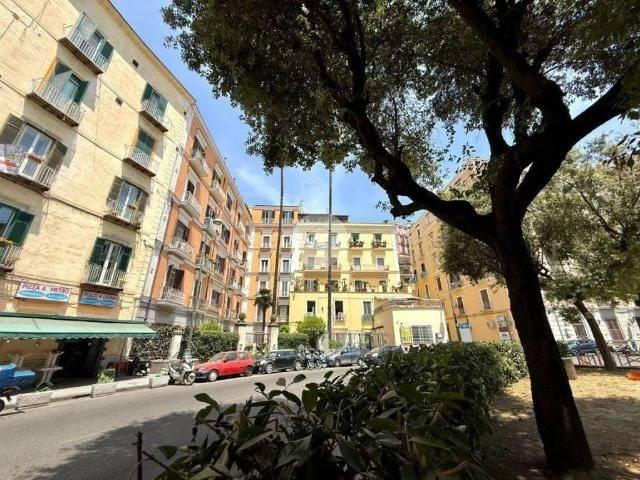 Appartamento in vendita a Napoli NA