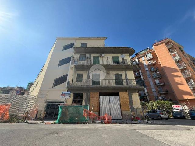Appartamento in vendita a Napoli NA