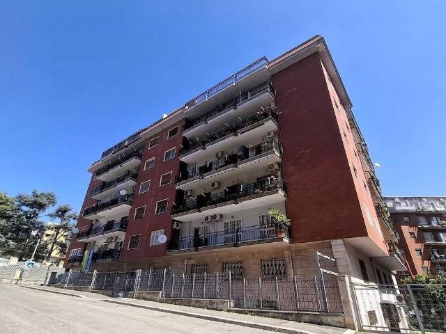 Appartamento in vendita a Napoli NA