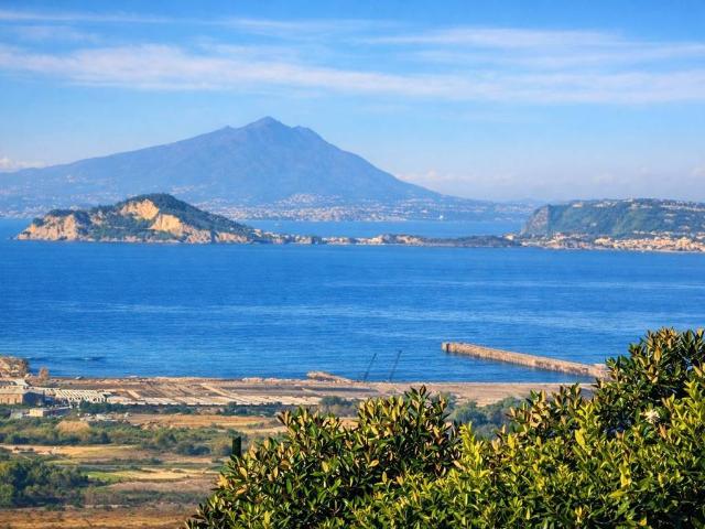 Appartamento in vendita a Napoli NA