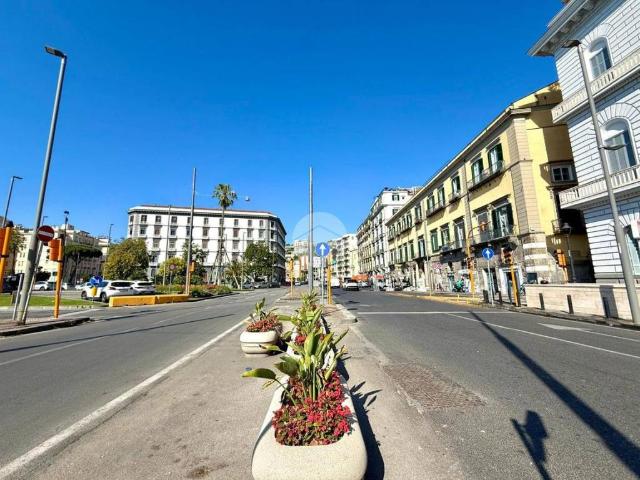 Appartamento in vendita a Napoli NA