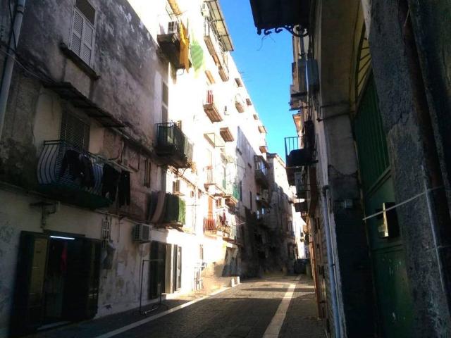 Appartamento in vendita a Napoli NA