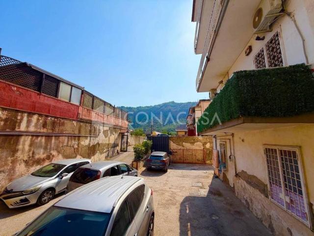 Appartamento in vendita a Napoli NA