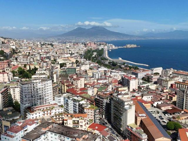Appartamento in vendita a Napoli NA