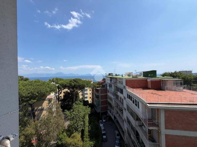 Appartamento in vendita a Napoli NA
