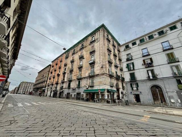 Appartamento in vendita a Napoli NA