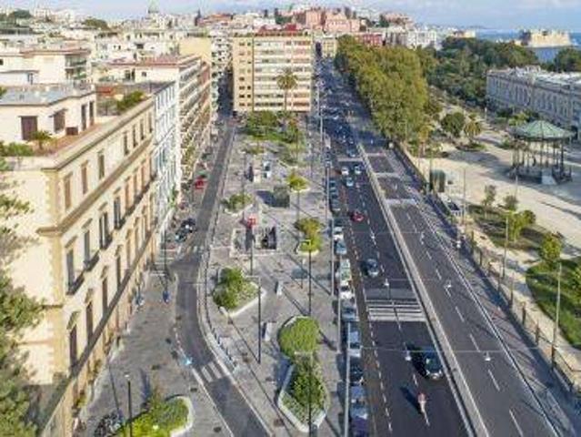 Appartamento in vendita a Napoli NA