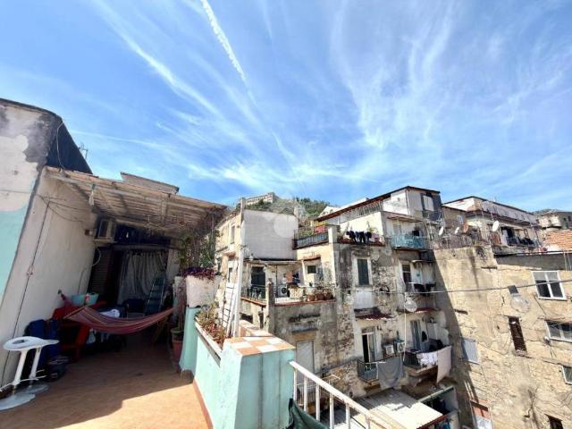 Appartamento in vendita a Napoli NA