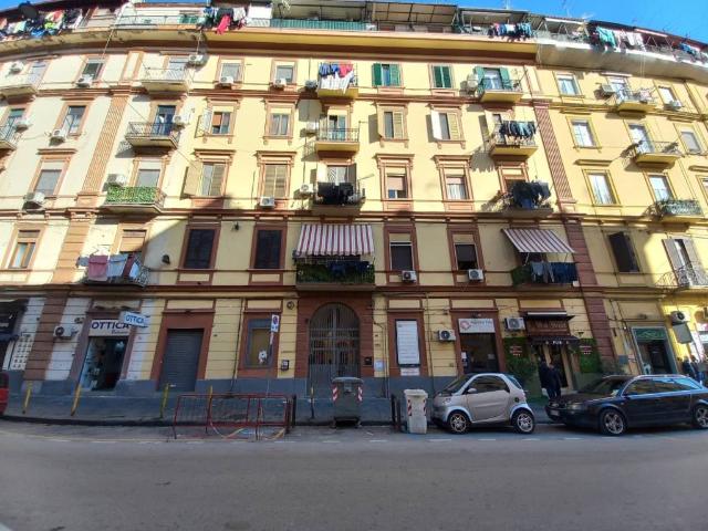 Appartamento in vendita a Napoli NA