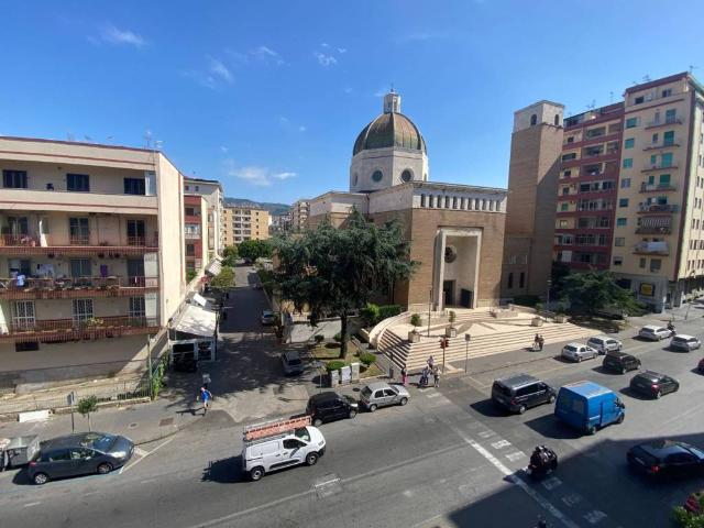 Appartamento in vendita a Napoli NA
