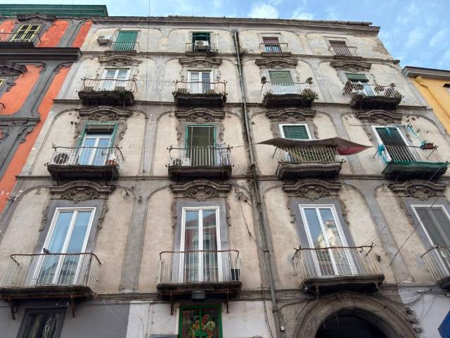 Appartamento in vendita a Napoli NA