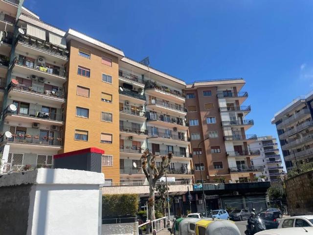 Appartamento in vendita a Napoli NA