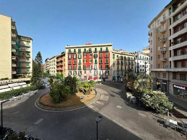 Appartamento in vendita a Napoli NA
