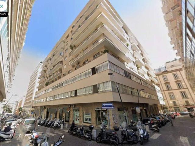 Appartamento in vendita a Napoli NA