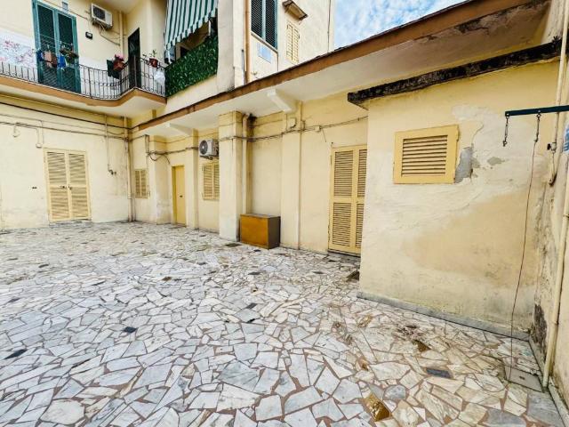 Appartamento in vendita a Napoli NA