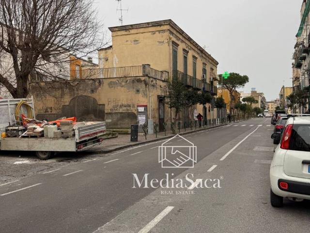 Appartamento in vendita a Napoli NA