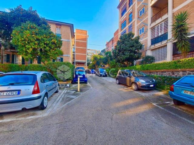 Appartamento in vendita a Napoli NA