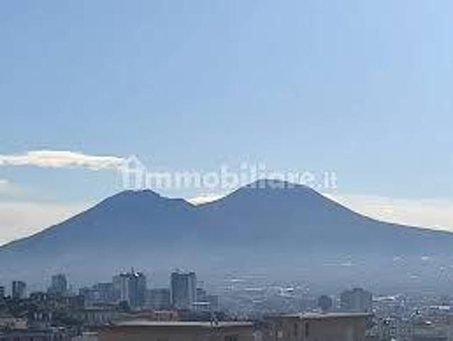 Appartamento in vendita a Napoli NA