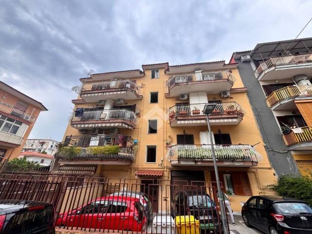 Appartamento in vendita a Napoli NA