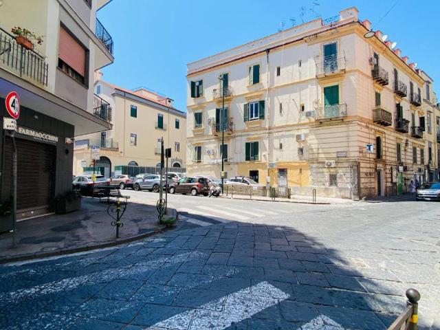 Appartamento in vendita a Napoli NA