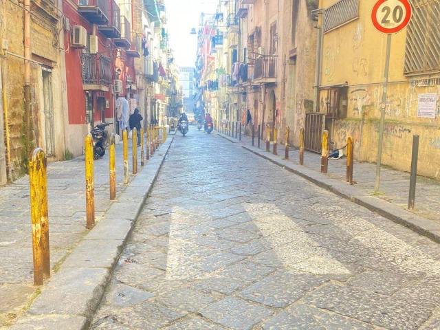 Appartamento in vendita a Napoli NA
