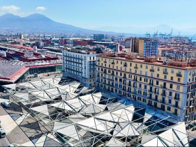 Appartamento in vendita a Napoli NA