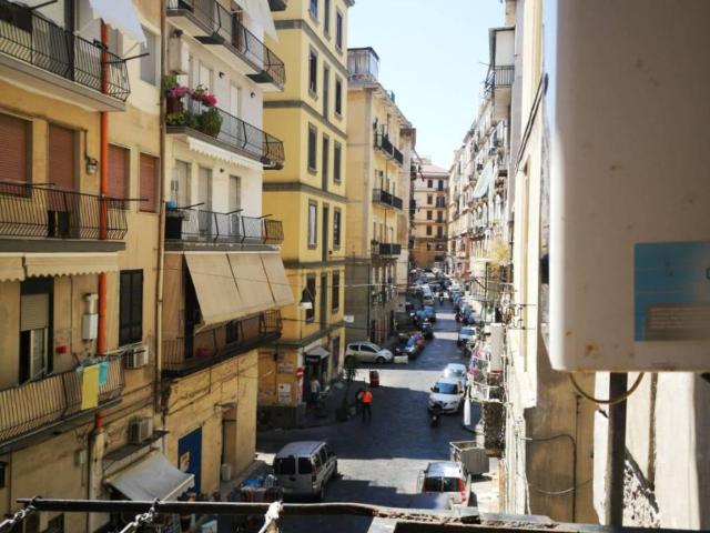 Appartamento in vendita a Napoli NA